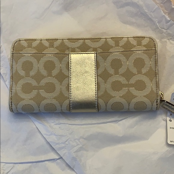 Coach khaki and gold wallet - Picture 2 of 8